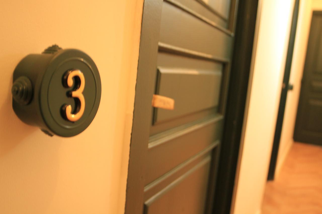 Home 12 第比利斯 外观 照片